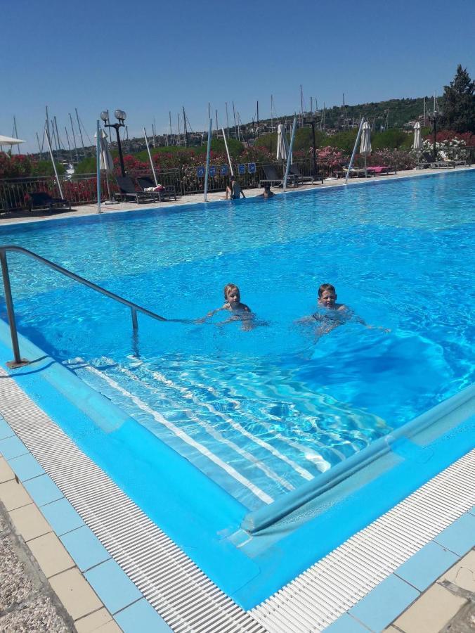 Floating Sea House Kahne Portoroz Villa Kültér fotó